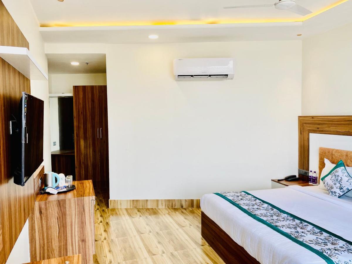 أمريتسار Hotel White House By An Hotels - Walking Distance From Golden Temple المظهر الخارجي الصورة