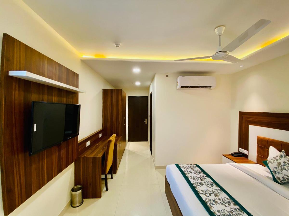 أمريتسار Hotel White House By An Hotels - Walking Distance From Golden Temple المظهر الخارجي الصورة