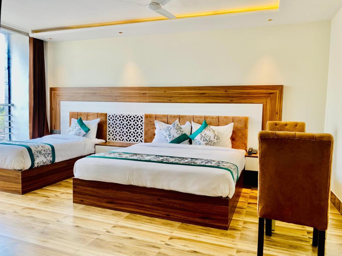 أمريتسار Hotel White House By An Hotels - Walking Distance From Golden Temple المظهر الخارجي الصورة