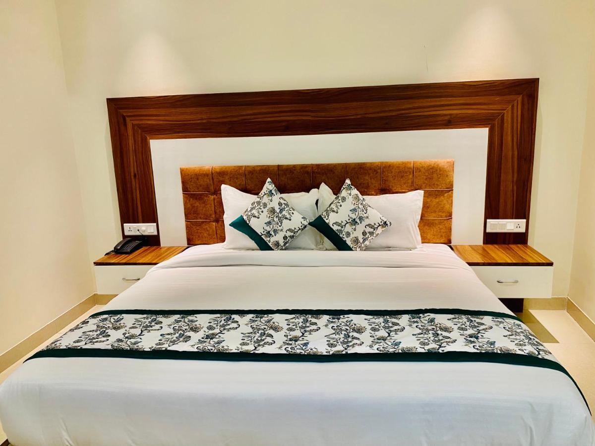 أمريتسار Hotel White House By An Hotels - Walking Distance From Golden Temple المظهر الخارجي الصورة