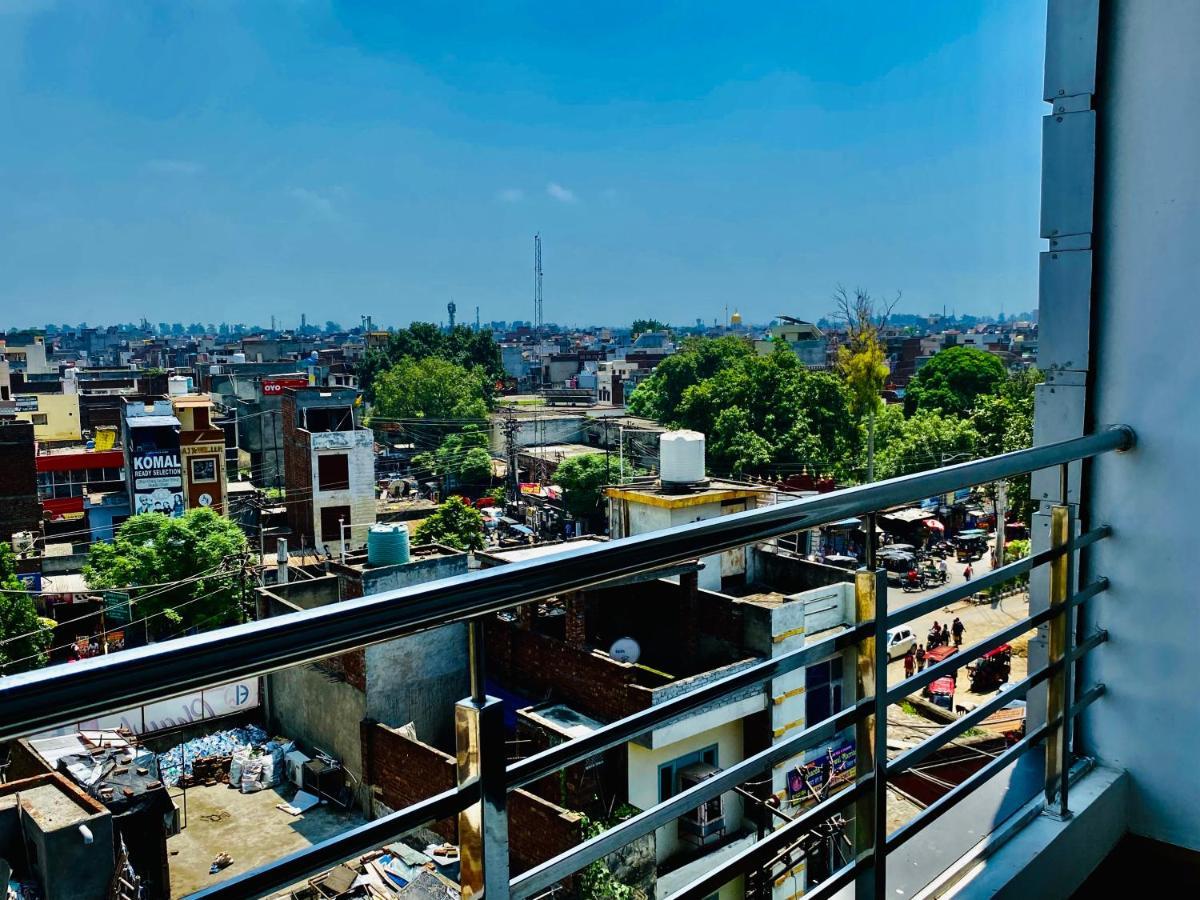 أمريتسار Hotel White House By An Hotels - Walking Distance From Golden Temple المظهر الخارجي الصورة